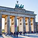 - The Niu, Flash Charlottenburg By Ihg Hotel