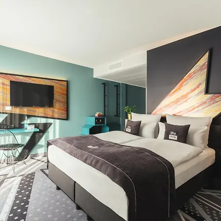 - The Niu, Flash Charlottenburg By Ihg Hotel Berlín