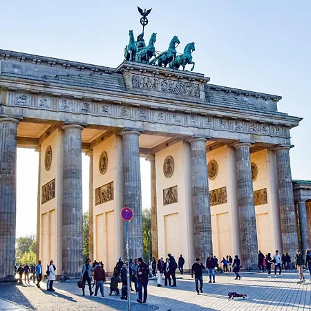 - The Niu, Flash Charlottenburg By Ihg Hotel