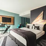 Otel - The Niu, Flash Charlottenburg By Ihg